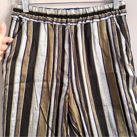 Nikki Chasin Striped Short Sleeve Silk Pant Suit - Small - Picture 11 of 16